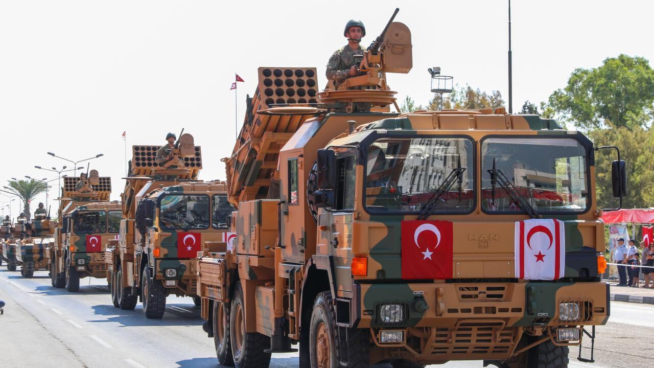 'İsrail veya GKRY, KKTC'ye müdahale edebilir' iddialarına Cem Küçük'ten yorum: Aklını peynir ekmekle yemiş olması lazım - 2. Resim