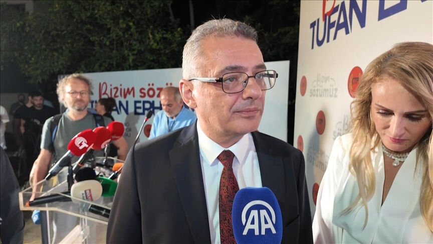 'İsrail veya GKRY, KKTC'ye müdahale edebilir' iddialarına Cem Küçük'ten yorum: Aklını peynir ekmekle yemiş olması lazım - 1. Resim