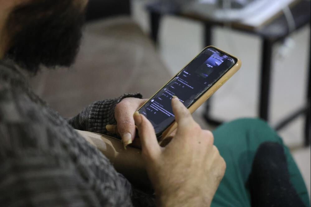Okul birincisiydi, hayatı karardı! Seneler sonra yıkanan genç aileleri uyardı Kararan hayatı yeniden aydınlandı! Seneler sonra banyo yapan genç aileleri uyardı - 2. Resim