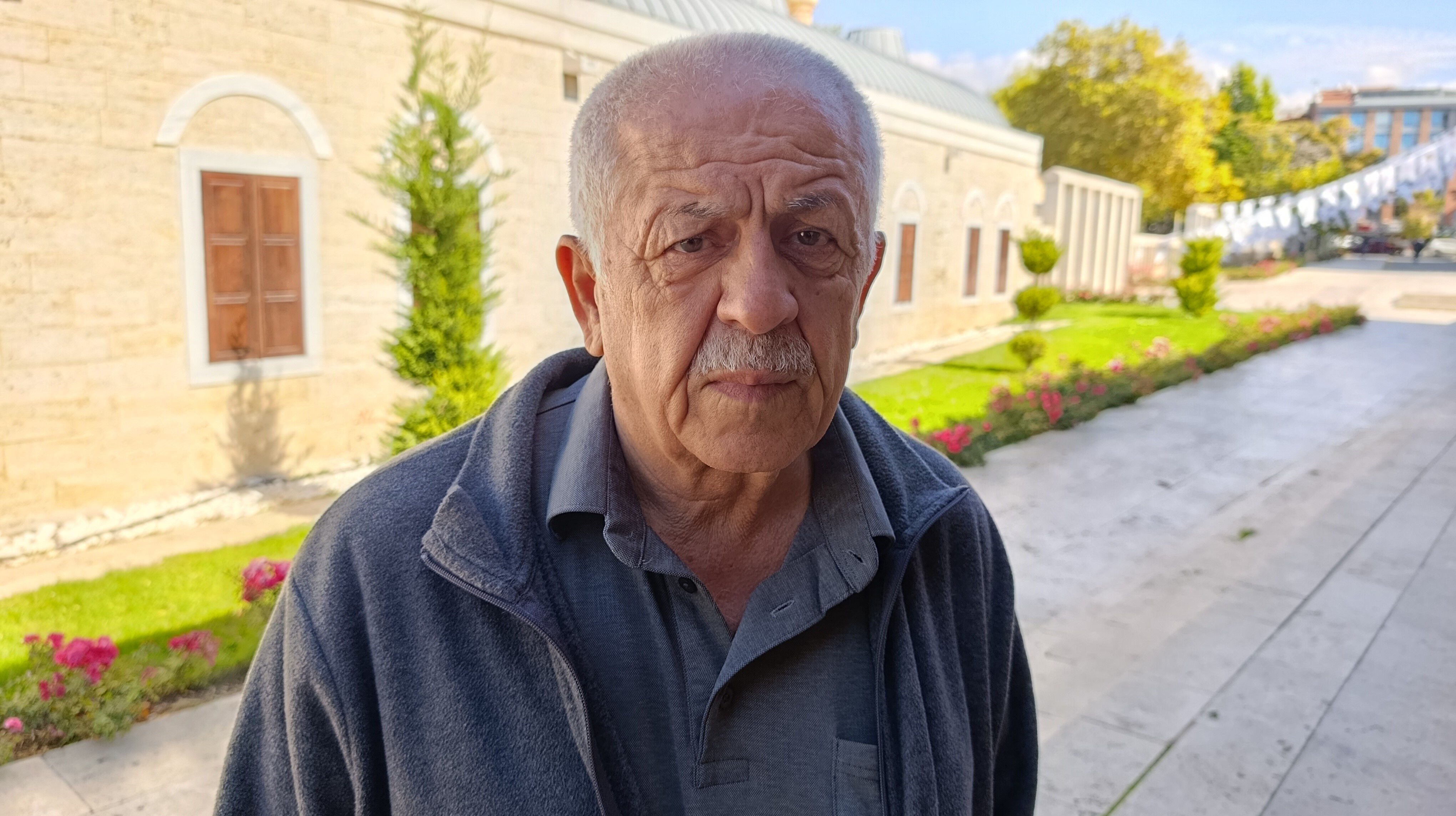 Maaşı ele geçirildi, adına krediler çekildi! Telefonundaki yazılım 366 bin TL'sine mal oldu - 1. Resim