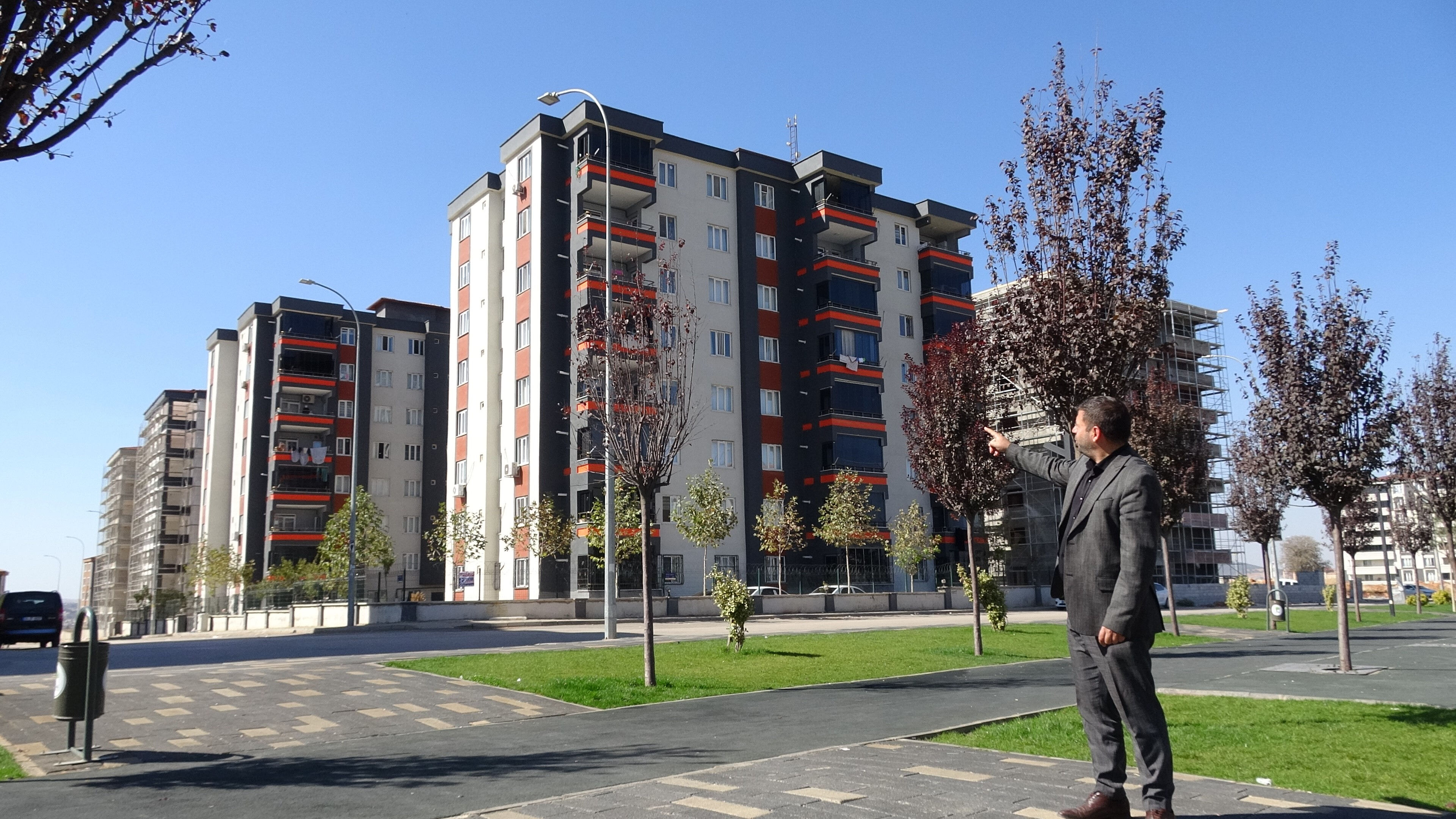 Suriyeliler gitti, 10 bin TL'lik kiralar ne kadar oldu? İstanbul'dan sonra en yoğun nüfus o kentteydi, birçok ev boşaldı - 2. Resim