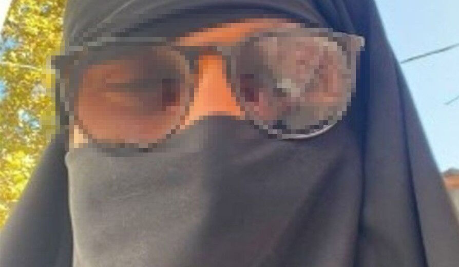 Tepki üstüne tepki yağmıştı! Metrodaki 'çarşaflı erkeğin' ifadesi ortaya çıktı: Sosyal deney amaçlıydı, çok pişmanım - 2. Resim