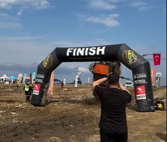 Trabzon'da Of Off-Road yarışını takla atarak bitirdi! Yürekler ağza geldi - 1. Resim