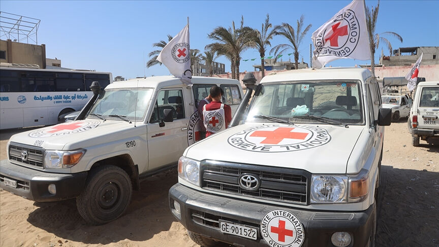 2 İsrailli rehinenin daha cesedi bulundu! Hamas Kızılhaç'a teslim etti - 1. Resim