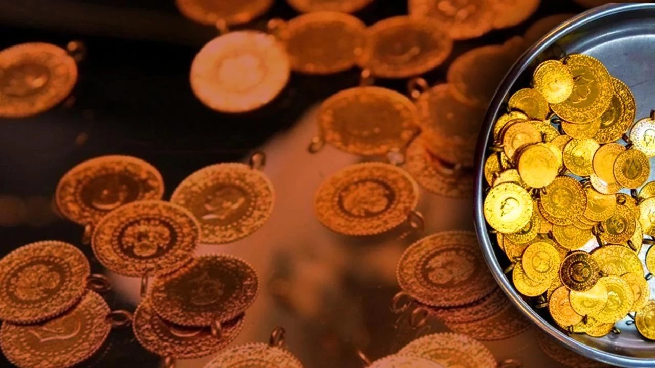 Altın bir anda tepetaklak olabilir! Ekonomist Muhammet Bayram '2008' kabusunu hatırlattı Altın bir anda tepetaklak olabilir! Ekonomist Muhammet Bayram '2008' kabusunu hatırlattı