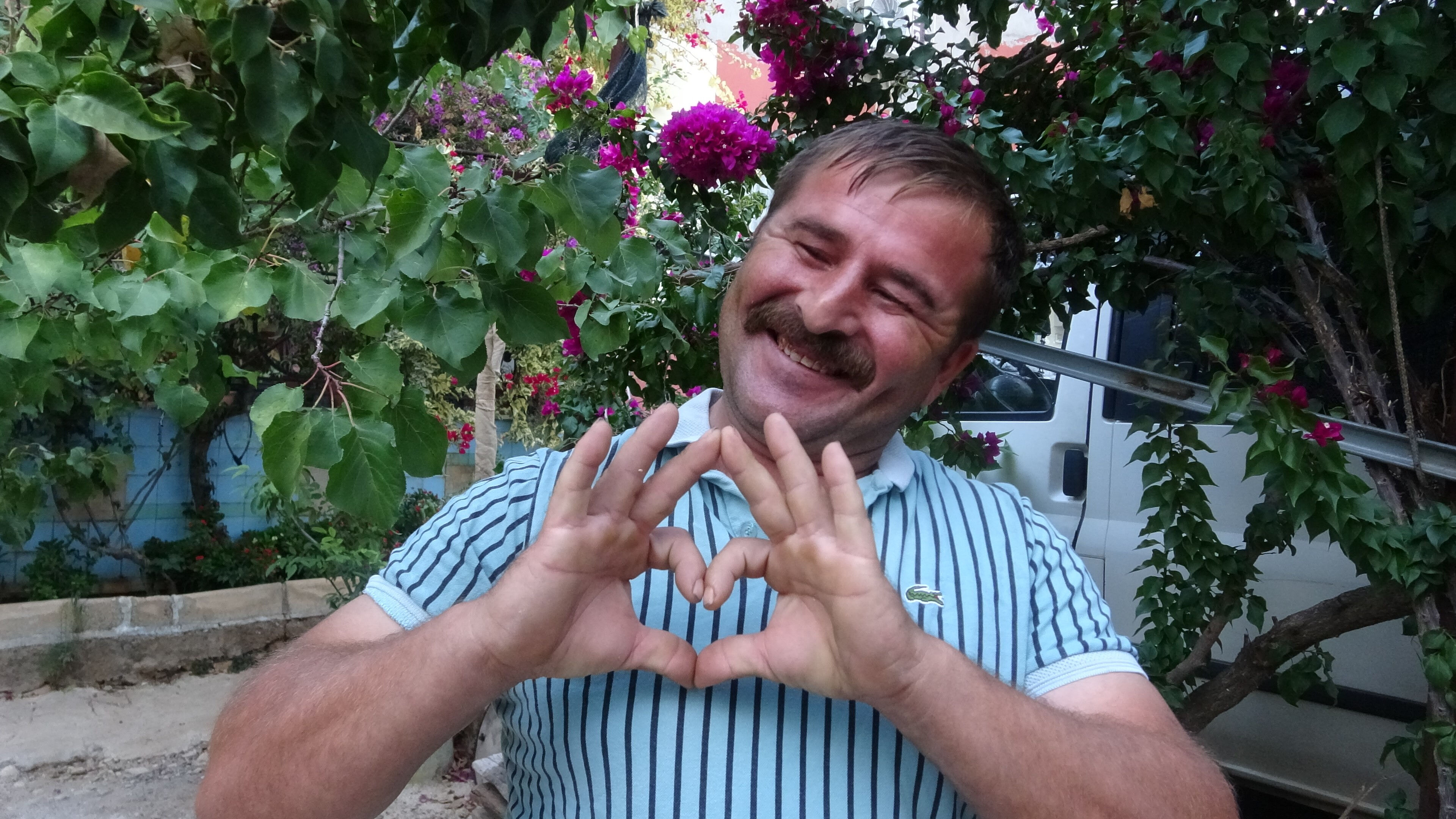 Antalya'daki 'cilveli rampacı' milyonlarca defa izlendi: Antalya'daki 'cilveli rampacı' milyonlarca defa izlendi!