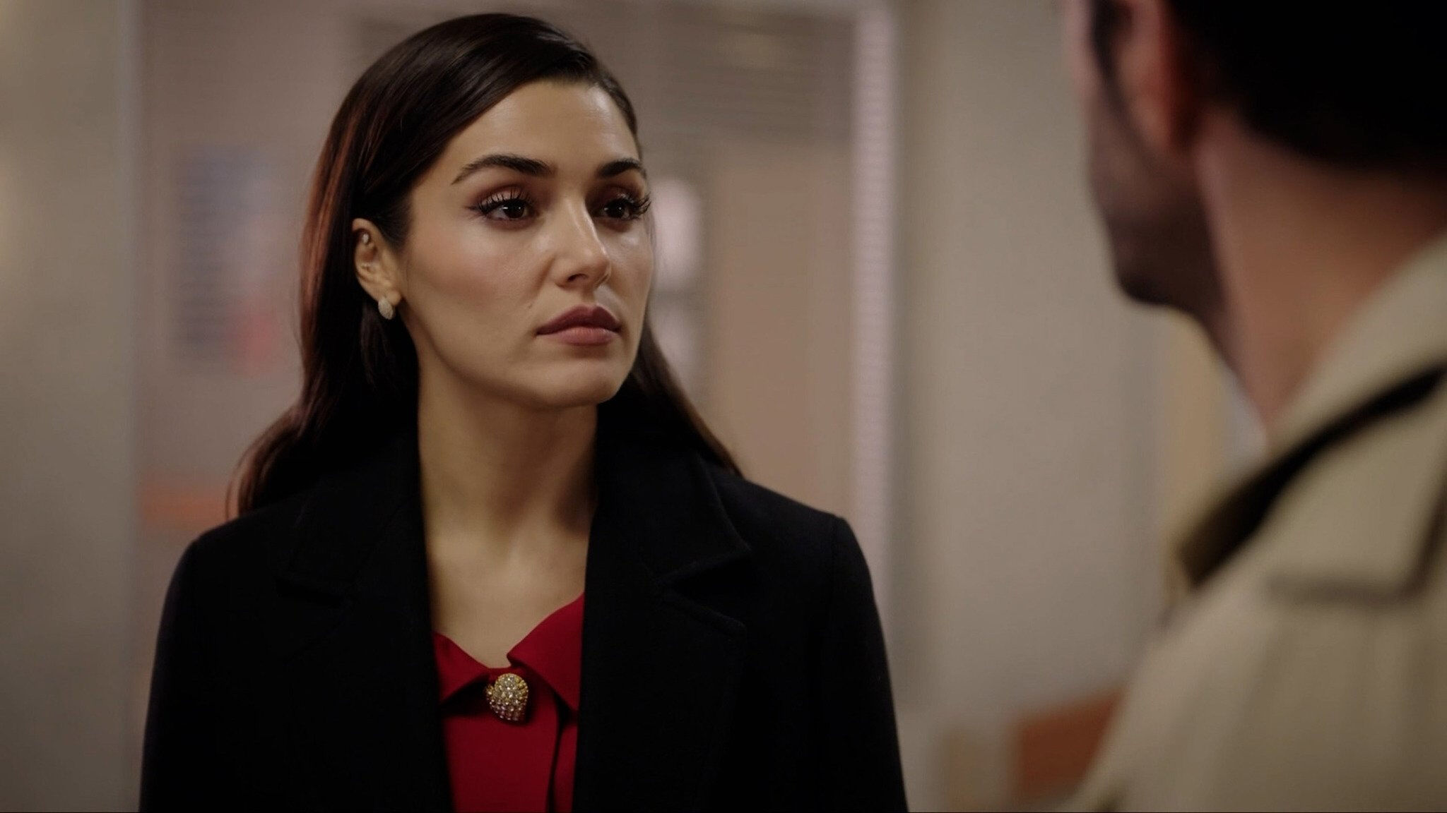 Aşk ve Gözyaşı neden yok, yeni bölüm ne zaman, final mi yapacak? Yayın akışında yer almadı! - 4. Resim