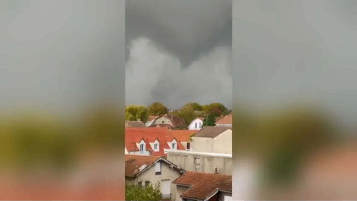 Fransa’yı saniyeler içinde vuran kasırga: Her şeyi yıktı, ölü ve yaralılar var! - 2. Resim