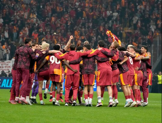 Galatasaray'ın Bodo/Glimt maçı 11'inde sürpriz: İşte Okan Buruk'un kadro tercihi - 2. Resim