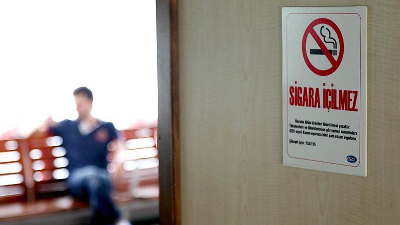 İstanbul'da denetimler sıklaştı! Yasaklı yerlerde sigara içirenler pişman oldu İstanbul'da denetimler sıklaştı! Yasaklı yerlerde sigara içirenler pişman oldu