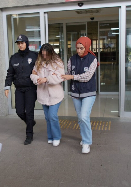 Öperken olduğunu iddia etmişti: Edirne'de öğrencisini ısıran öğretmen tutuklandı - 1. Resim