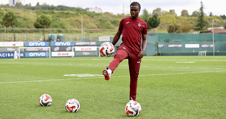 Tugay Kerimoğlu'ndan Trabzonspor'un genç yıldızı için TFF'ye çağrı: Türk vatandaşı yapın! - 3. Resim