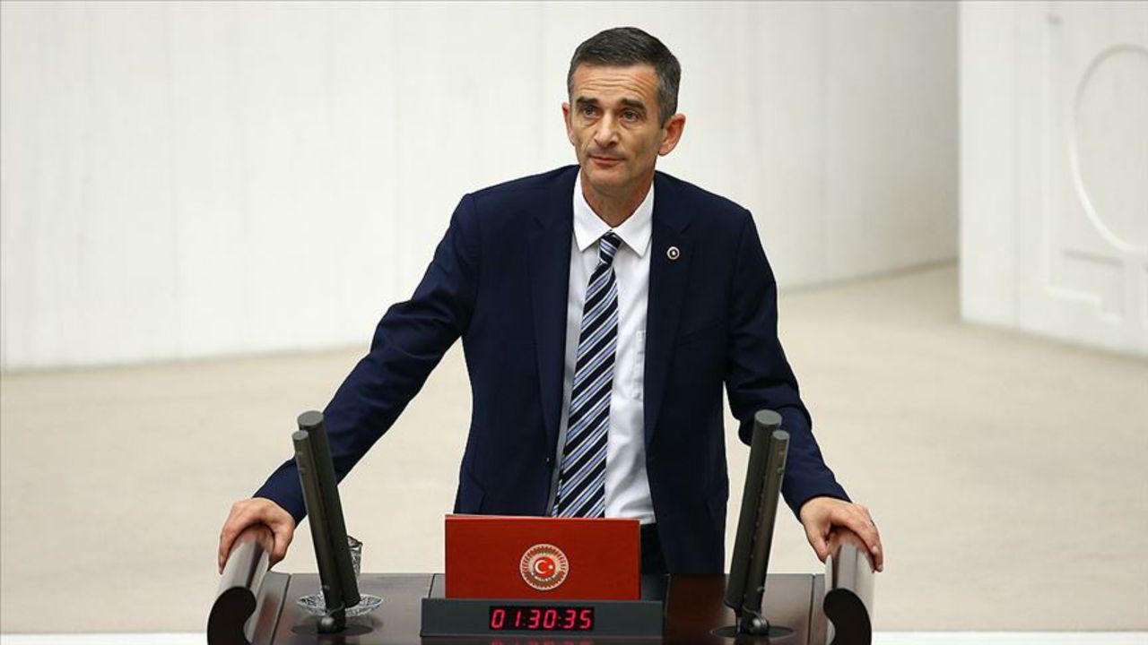 Ümit Dikbayır kimdir, hangi partiden? Hayatı ve biyografisi araştırılıyor Ümit Dikbayır kimdir, hangi partiden? Hayatı ve biyografisi araştırılıyor