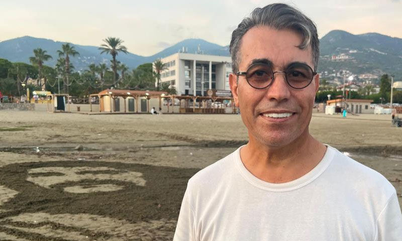 Barış Man&ccedil;o&rsquo;yu kumlara nakış gibi işledi, g&ouml;renler hayran kaldı - 3. Resim