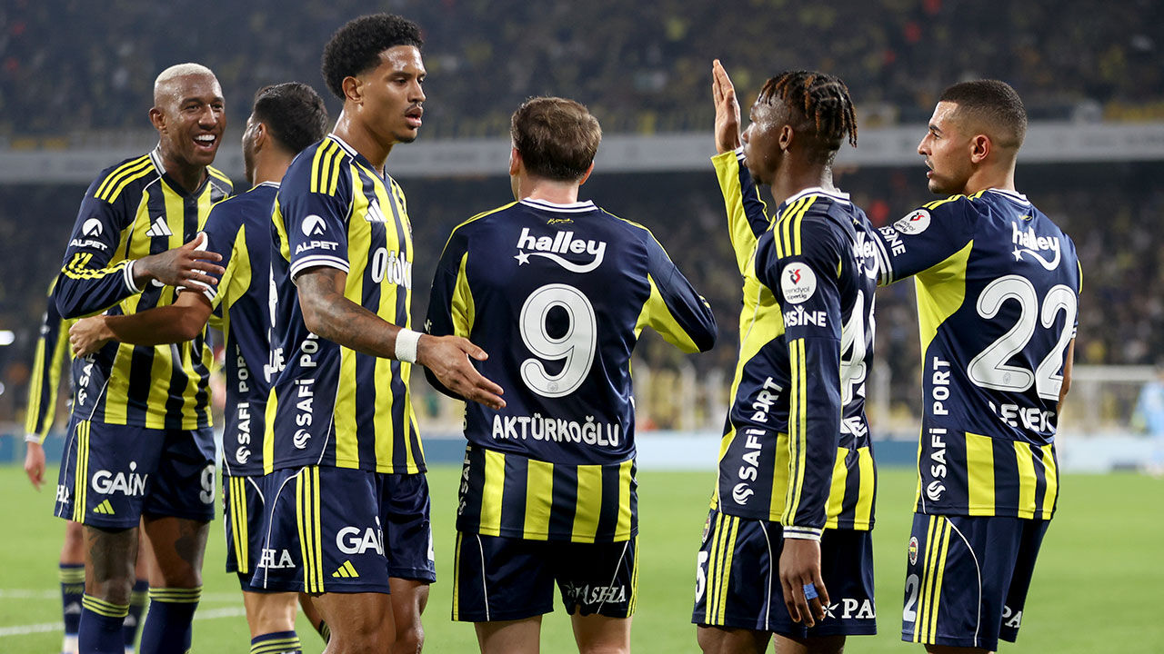 Fenerbahçe ve Galatasaraylı oyuncular arasında büyük fark: Bir kişi bile o listeye giremedi - 1. Resim