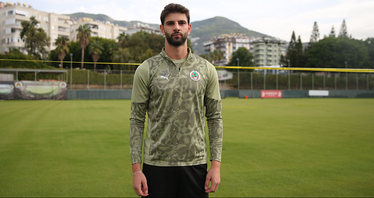 Romanya Milli Takımı'na davet alan Ümit Akdağ'dan Lucescu cevabı: Özel bir duygu - 1. Resim