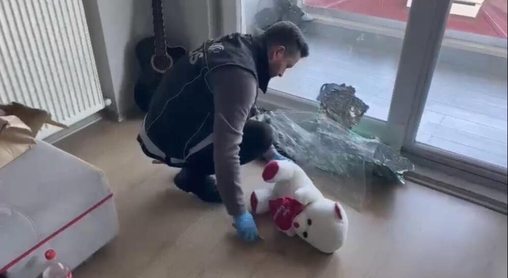 Samsun'da oyuncak ayının içinden uyuşturucu çıktı - 1. Resim