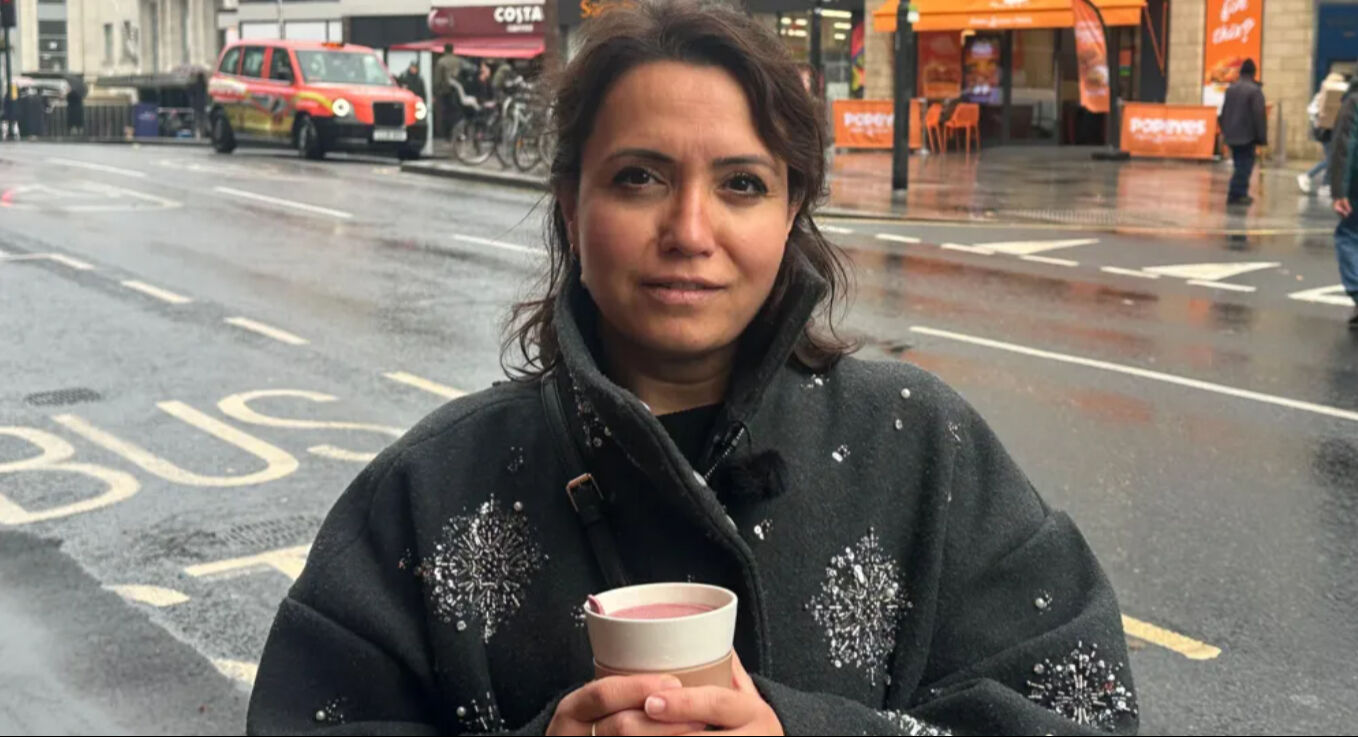 Türk asıllı kadın İngiltere'de kahve döktü! 150 sterlin para cezası verildi Burcu Yeşilyurt/BBC