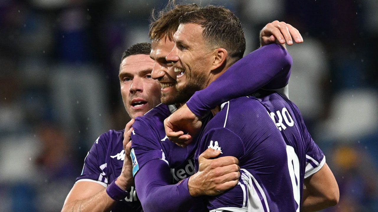 39'luk Edin Dzeko tarihe geçti: 3-0'lık maçta rekor