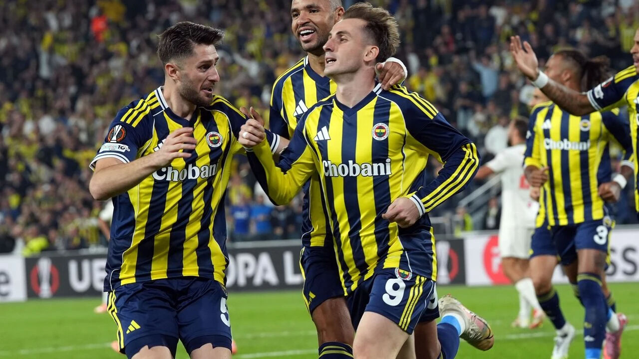 Fenerbahçe Stuttgart maçında kimler eksik, ilk 11 maç kadrosunda kimler var? Canlı yayın bilgileri belli oldu! - 3. Resim