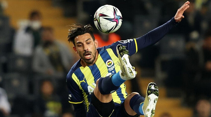 İrfan Can Kahveci sakat mı, neden kadroda yok? Fenerbahçe-Stuttgart maçında forma giymiyor - 3. Resim