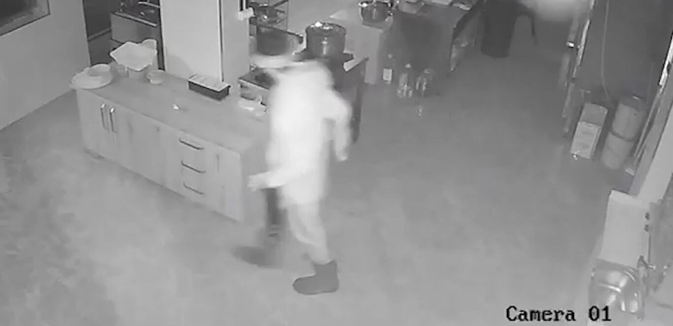 Samsun'da mahalleliyi çileden çıkardı! Tüm ilçe alarma geçti, ellerinde fener onu arıyorlar - 3. Resim