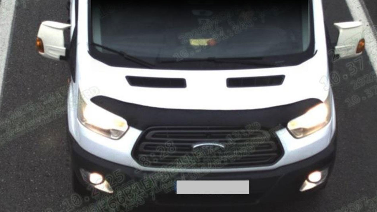 Yol kenarındaki cesedin sırrı çözüldü! Kırık far parçası olayı aydınlattı Yol kenarındaki cesedin sırrı çözüldü! Kırık far parçası olayı aydınlattı - 1. Resim