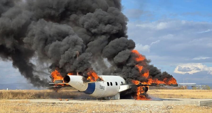 Adıyaman'da gerçeği aratmayan uçak kazası tatbikatı! - 1. Resim