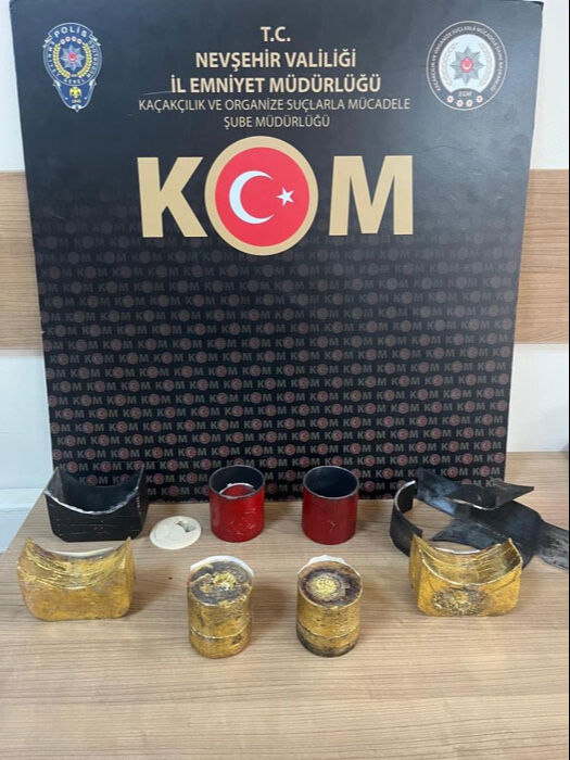 Film gibi operasyon… Kıyma makinesinden 61 kilo altın çıktı Film gibi operasyon… Kıyma makinesinden 61 kilo altın çıktı - 2. Resim