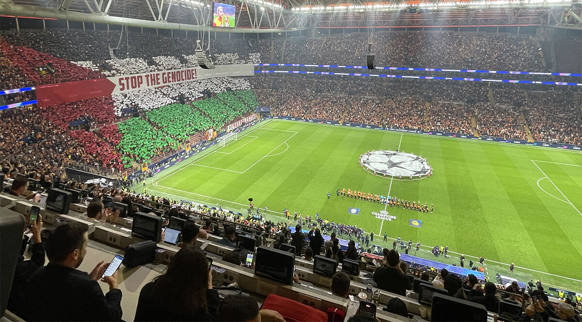 Galatasaray'ın Filistin koreografisinden rahatsız oldular! İsrail medyasından UEFA'ya küstah çağrı Galatasaray'ın Filistin koreografisinden rahatsız oldular! İsrail medyasından UEFA'ya küstah çağrı - 3. Resim