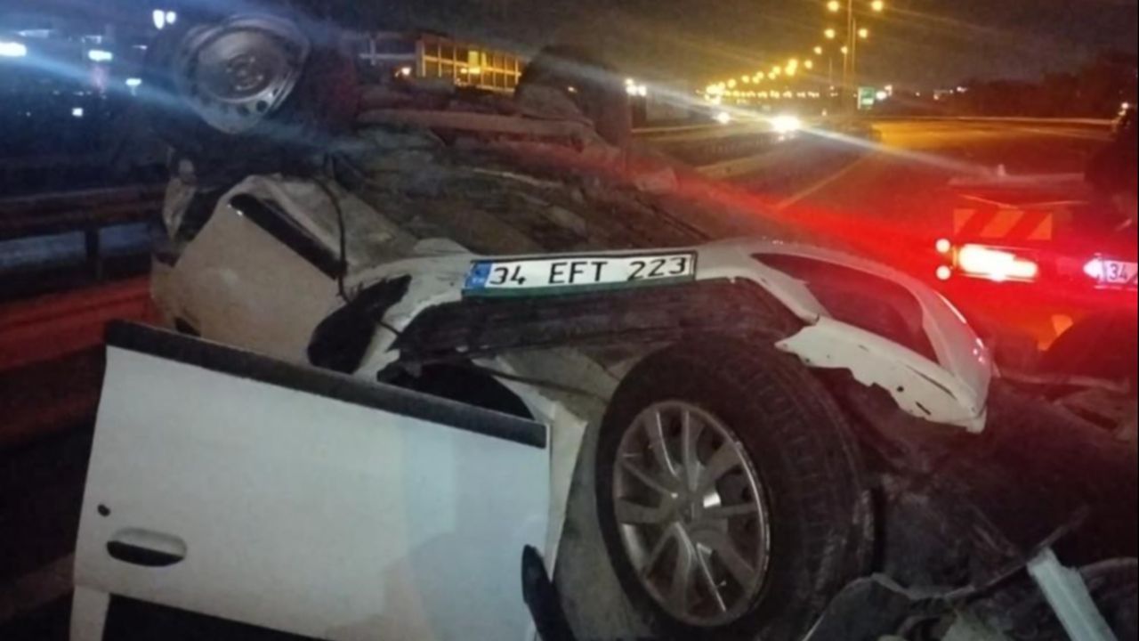 İstanbul&#039;da hız kazası! İnsanlar suçsuz yere hastanelik oldu