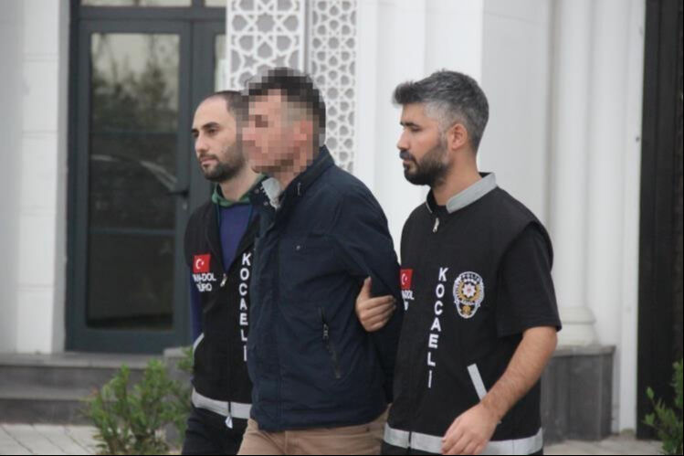 Ünlü iş adamının cesedini parçalayıp asitle eritmişlerdi! Mahkemeden karar çıktı Ünlü iş adamının cesedini parçalayıp asitle eritmişlerdi! Mahkemeden karar çıktı - 1. Resim