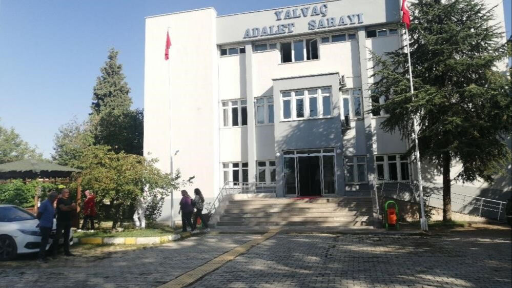 Yolsuzluk davasında karar çıktı: Eski Belediye Başkanı Mustafa Özmen'e 23 yıl hapis, anne ve babasına beraat - 2. Resim