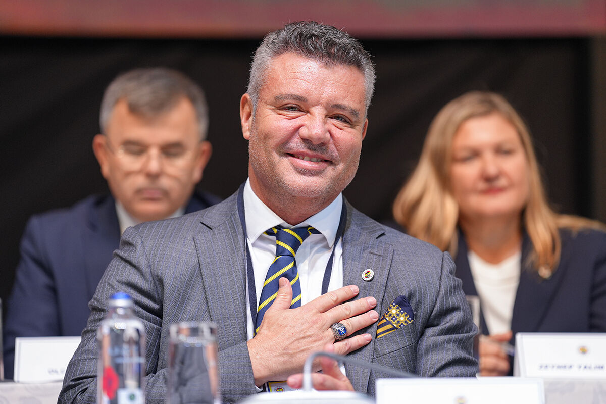 Fenerbahçe'de karar günü: Kritik oylamada yönetime yetki verilen maddeler Fenerbahçe'de kritik oylama: İşte yönetime yetki verilen maddeler... - 3. Resim