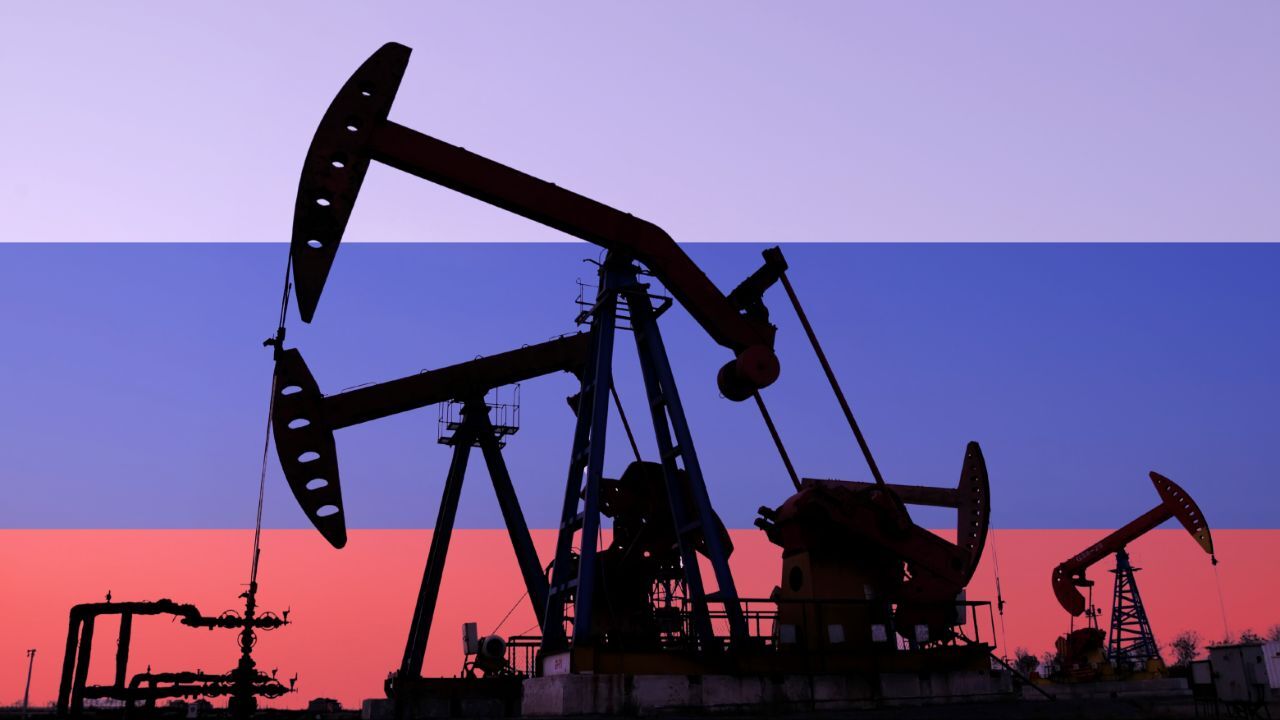 Rus petrolü alımında geri adım! En büyük tedarikçi yaptırımlara boyun eğdi Rus petrolü alımında geri adım! En büyük tedarikçi yaptırımlara boyun eğdi