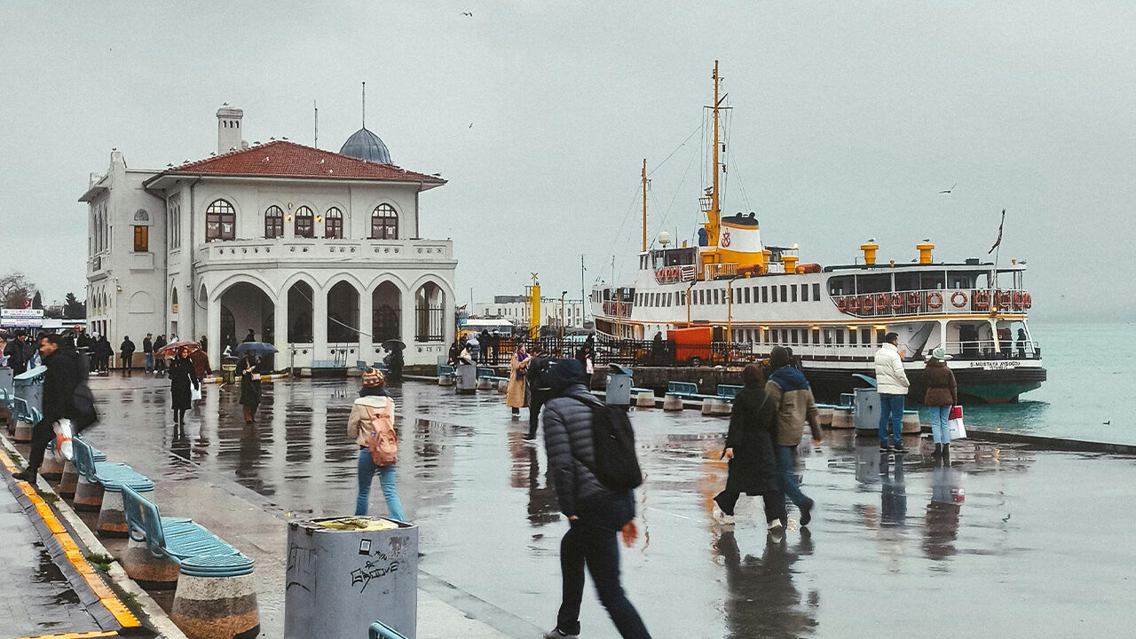 Afrika ve Balkan İstanbul'da çarpışacak! Sabah yaz, akşam kış... Büyük 'karambol' yolda Afrika ve Balkan İstanbul'da çarpışacak! Sabah yaz, akşam kış... Büyük 'karambol' yolda - 1. Resim