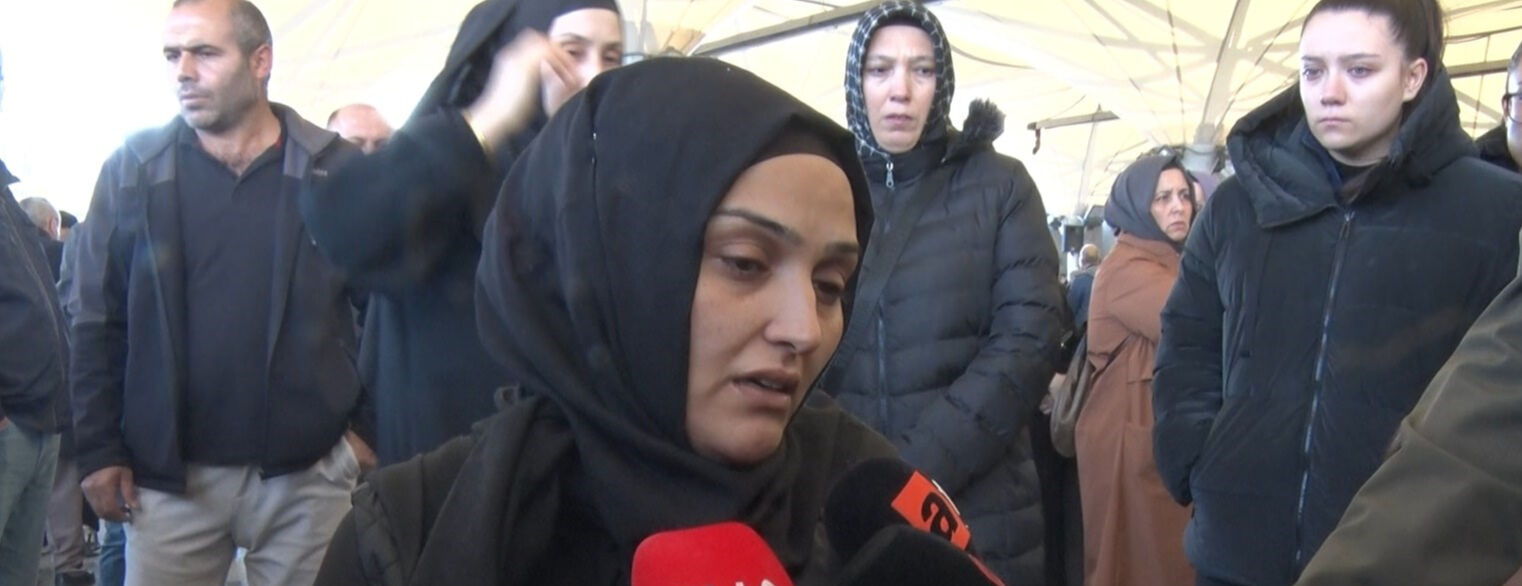 Ankara'da 14 yaşındaki Hiranur Kiper, son yolculuğuna uğurlandı! Acılı anne,  Ankara'da 14 yaşındaki Hiranur Kiper, son yolculuğuna uğurlandı! Acılı anne,
