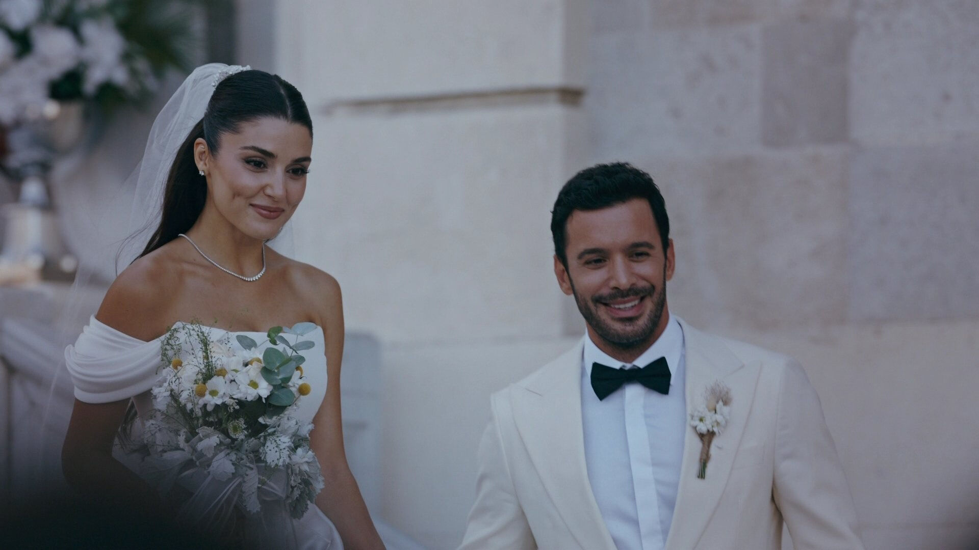 Aşk ve Gözyaşı final mi yaptı, dizi iptal mi edildi? Açıklama geldi! Aşk ve Gözyaşı final mi yaptı, dizi iptal mi edildi? Açıklama geldi! - 1. Resim