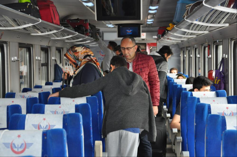Beklenen Turistik Doğu Ekspresi seferleri başlıyor! Bakan Uraloğlu tarihleri açıkladı Beklenen Turistik Doğu Ekspresi seferleri başlıyor! Bakan Uraloğlu tarihleri açıkladı - 1. Resim