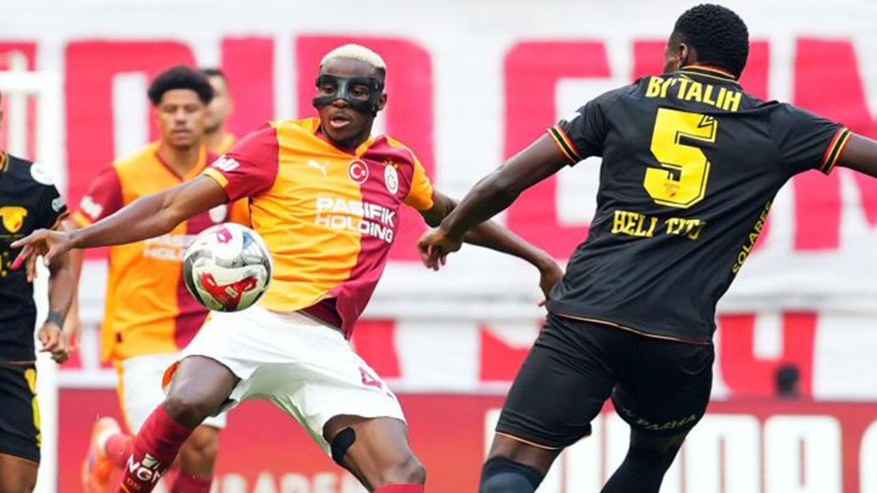 Galatasaray'da Victor Osimhen, Okan Buruk'u yakaladı Galatasaray'da Victor Osimhen, Okan Buruk'u yakaladı