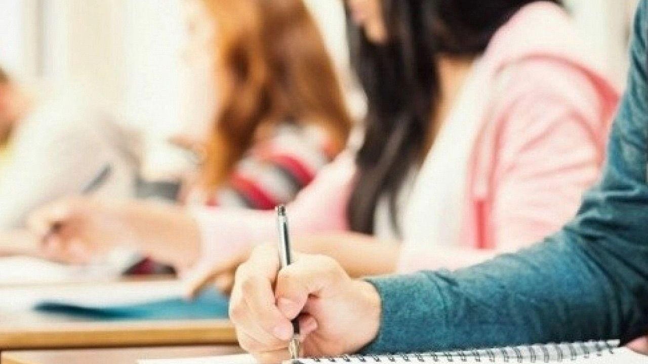 VGM burs sonuçları açıklandı mı? Gözler 2025 VGM yükseköğrenim ve ortaöğretim burs sonucuna çevrildi VGM burs sonuçları açıklandı mı? Gözler 2025 VGM yükseköğrenim ve ortaöğretim burs sonucuna çevrildi - 2. Resim