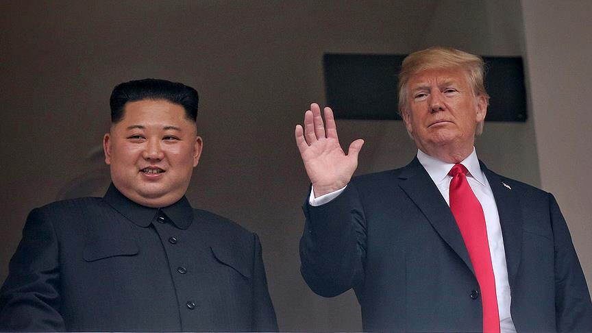 Ziyaretiyle adını ABD tarihine yazdırmıştı... Trump, 7 yıl sonra Kim Jong-un'la yeniden sahnede! Ziyaretiyle adını ABD tarihine yazdırmıştı... Trump, 7 yıl sonra Kim Jong-un'la yeniden sahnede! - 3. Resim
