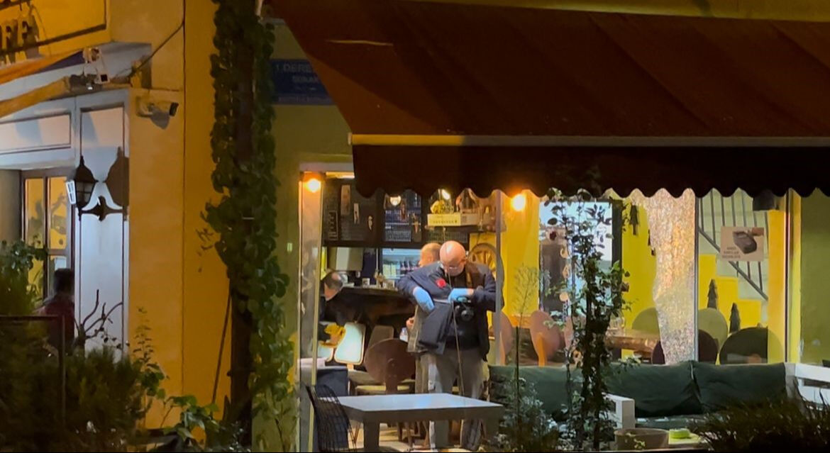 Alkollü hali ile mekana alınmadı! Ortalığı savaş alanına çevirdi, 3 yaralı var Alkollü hali ile mekana alınmadı! Ortalığı savaş alanına çevirdi, 3 yaralı var - 3. Resim