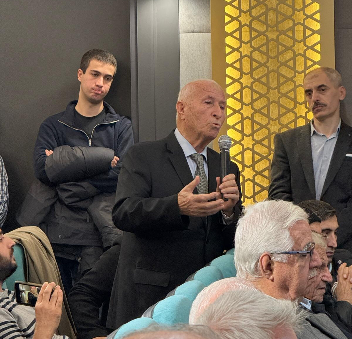 Büyük İslâm âliminin vefatının 24. yıl dönümü... Hüseyin Hilmi Işık Efendi yâd edildi Büyük İslâm âliminin vefatının 24. yıl dönümü... Hüseyin Hilmi Işık Efendi yâd edildi - 7. Resim