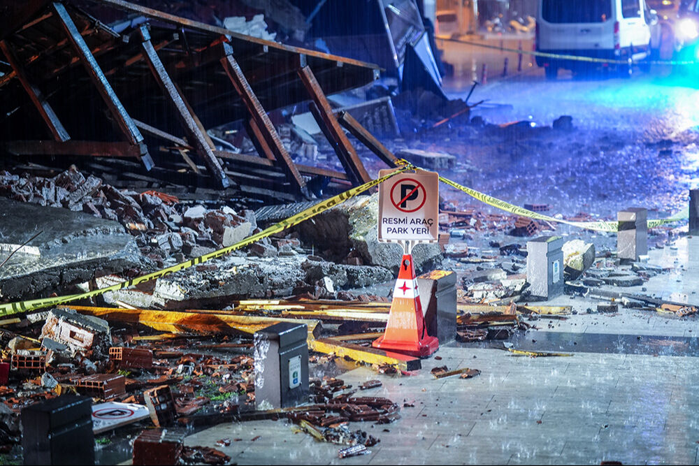 Balıkesir Sındırgı'da 6.1 büyüklüğünde deprem! İstanbul ve çevre illerde de hissedildi Balıkesir Sındırgı'da 6.1 büyüklüğünde deprem! İstanbul ve çevre illerde de hissedildi - 7. Resim