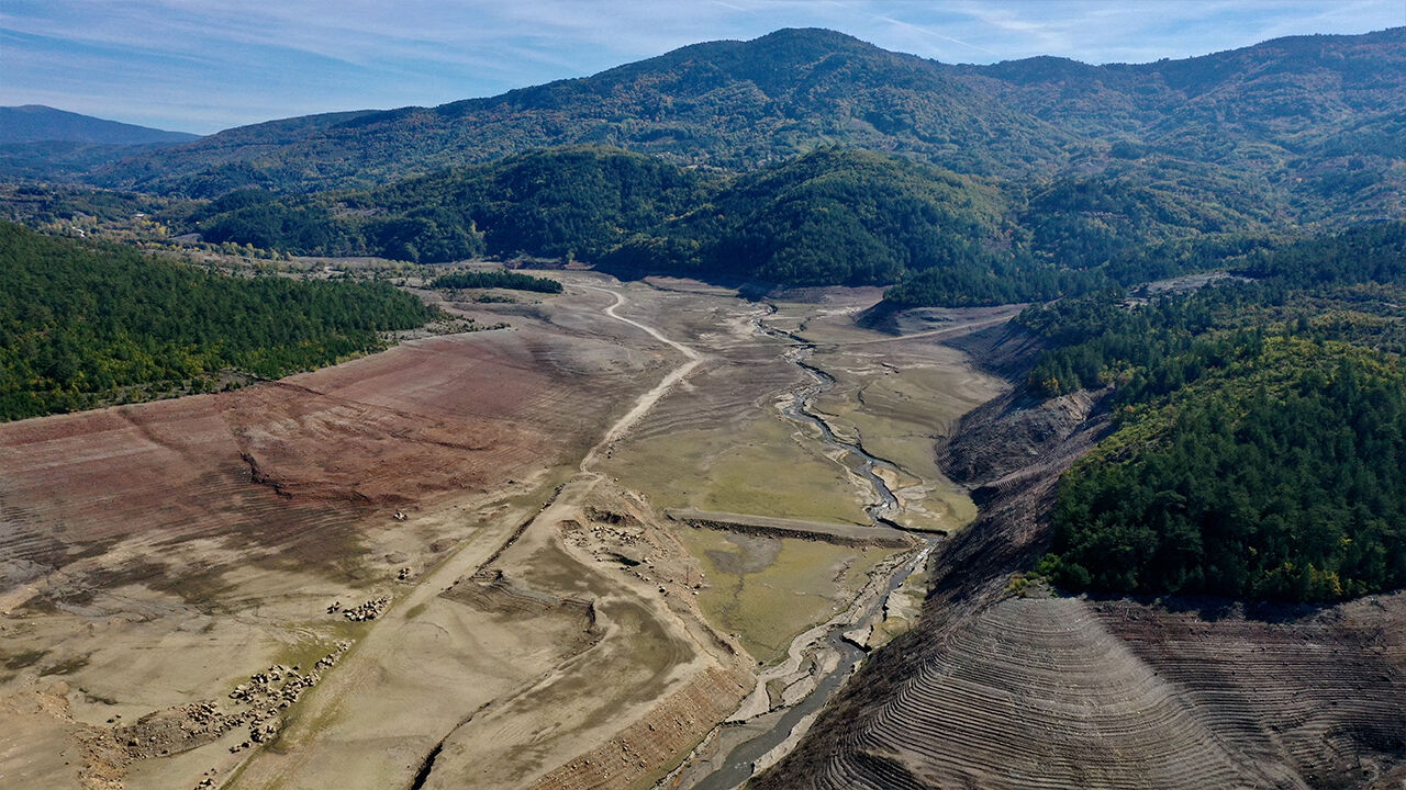 Bursa’nın barajlarında 'dakikalık umut'... Dolduğu gibi boşalıyor Bursa’nın barajlarında 'dakikalık umut'... Baraj dolduğu gibi boşalıyor - 3. Resim