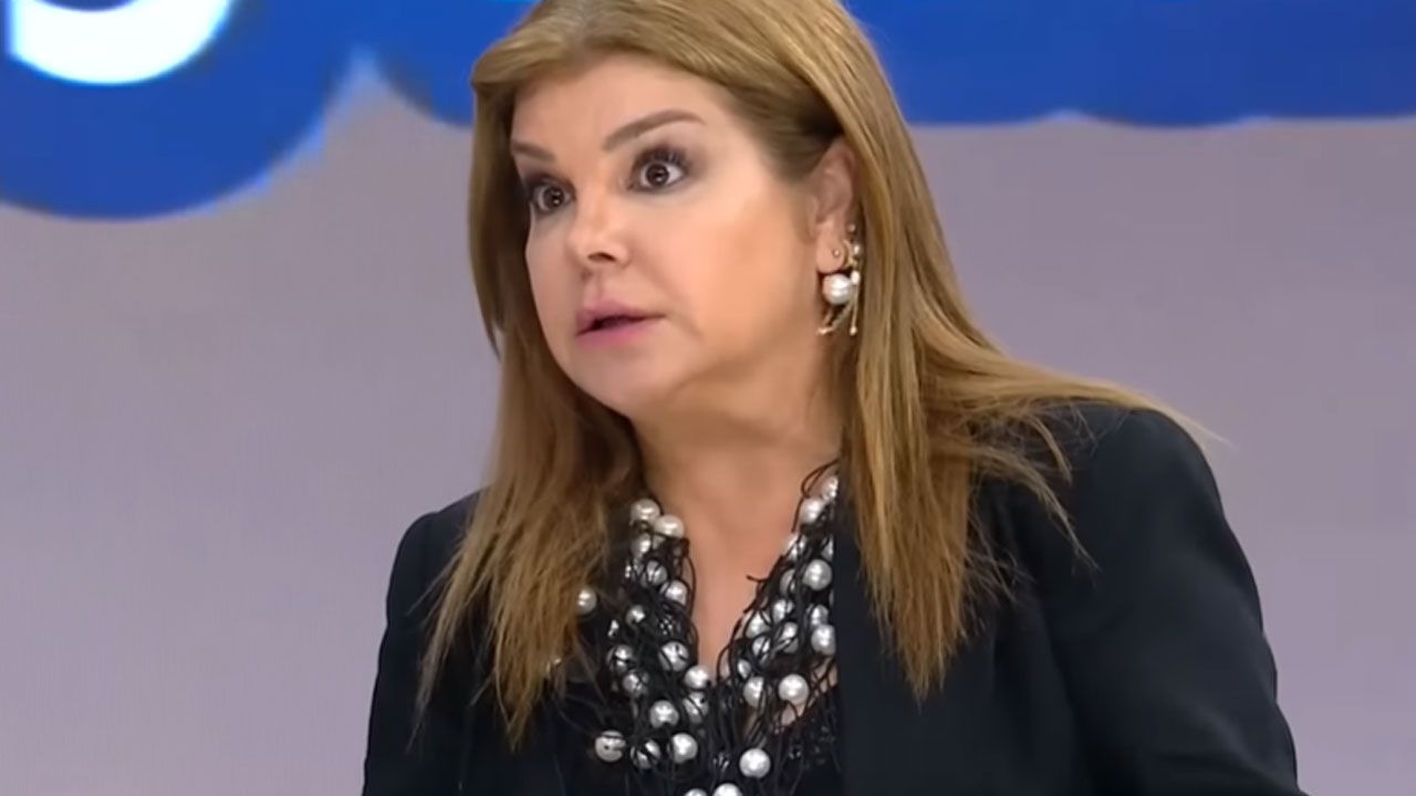 Eşinin ardından yeni kayıp… Elif Karlı “Kalbimizi acıttı” diyerek paylaştı Eşinin ardından yeni kayıp… Elif Karlı “Kalbimizi acıttı” diyerek paylaştı
