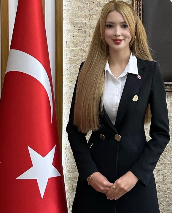 Kaymakam Tuğçe Orhan kimdir? Hayatı ve biyografisi merak konusu oldu Kaymakam Tuğçe Orhan kimdir? Hayatı ve biyografisi merak konusu oldu - 1. Resim