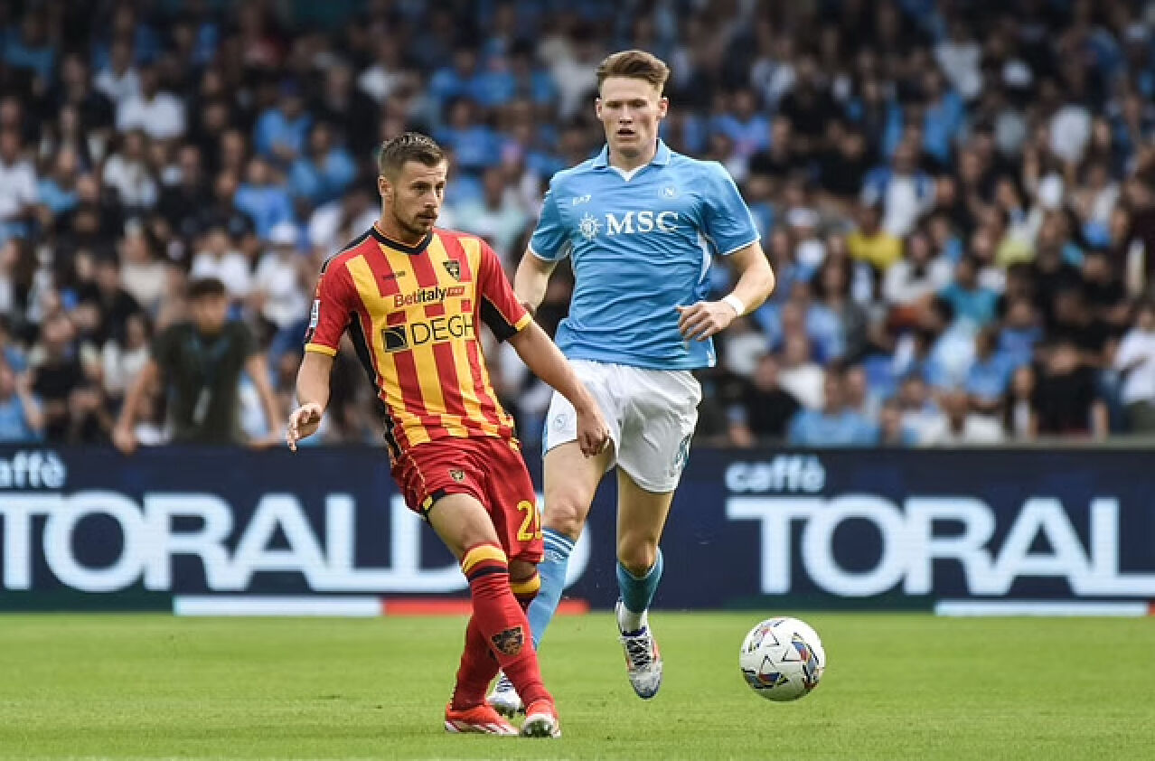 Lecce - Napoli maçı hangi kanalda, ne zaman, saat kaçta canlı yayınlanacak? Lecce - Napoli maçı hangi kanalda, ne zaman, saat kaçta canlı yayınlanacak? - 1. Resim