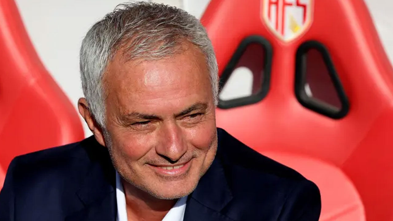 Mourinho'dan Fenerbahçe itirafı: Bu kadarını beklemiyordum Mourinho'dan Fenerbahçe itirafı: Bu kadarını beklemiyordum - 1. Resim